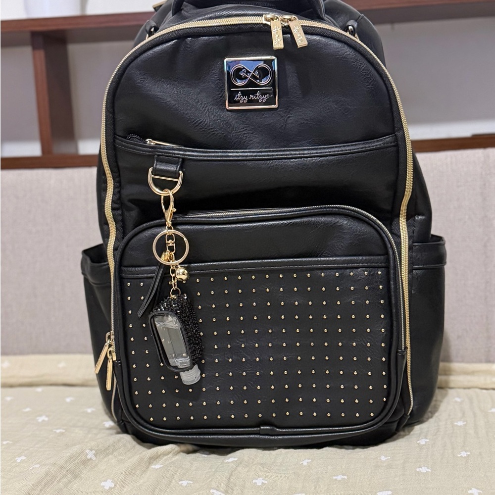 Itzy Ritzy Chelsea Backpack Brand New